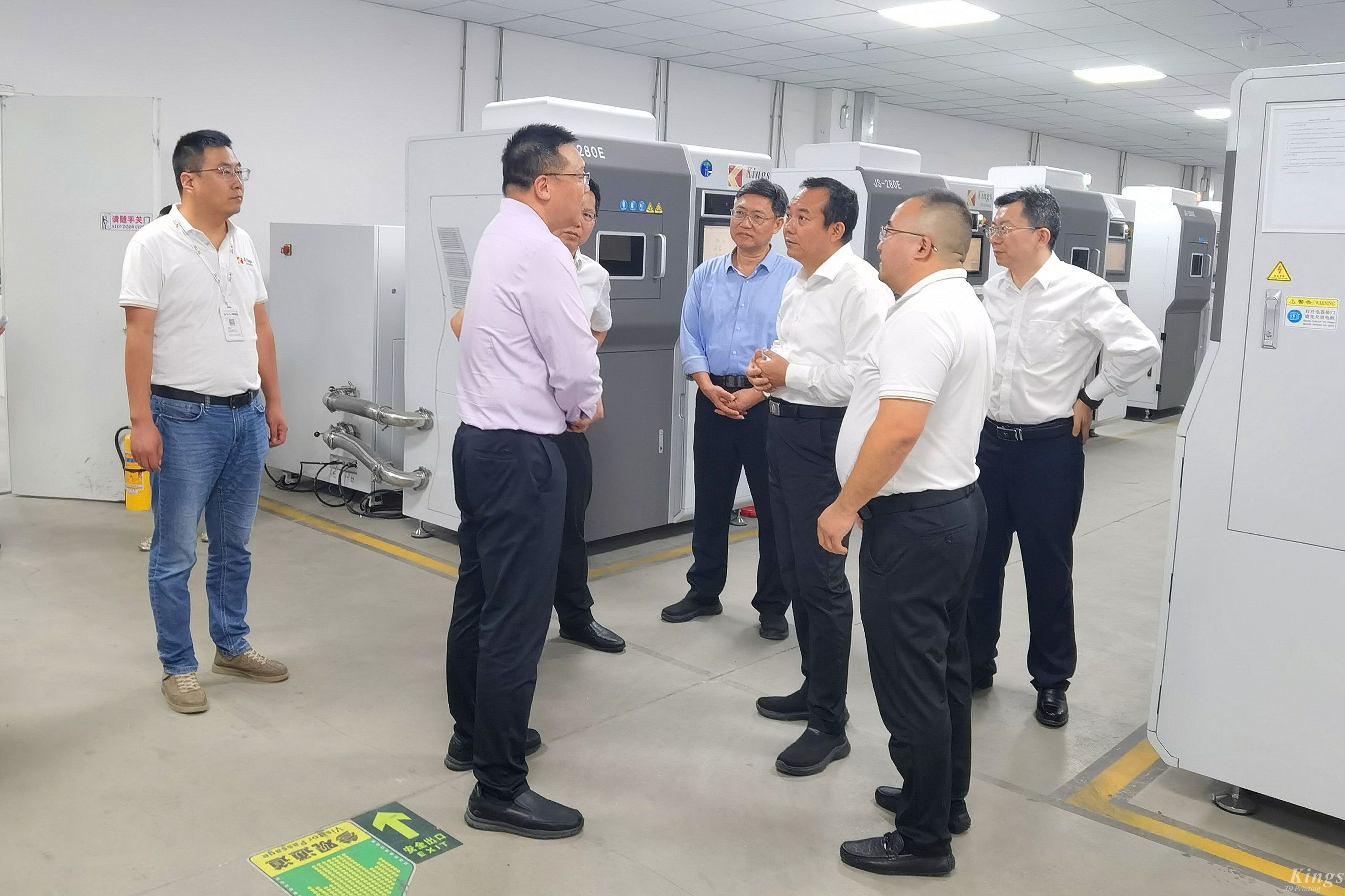 珠海市委书记陈勇一行莅临LEDONG.COM乐动,三维珠海生产基地开展调研